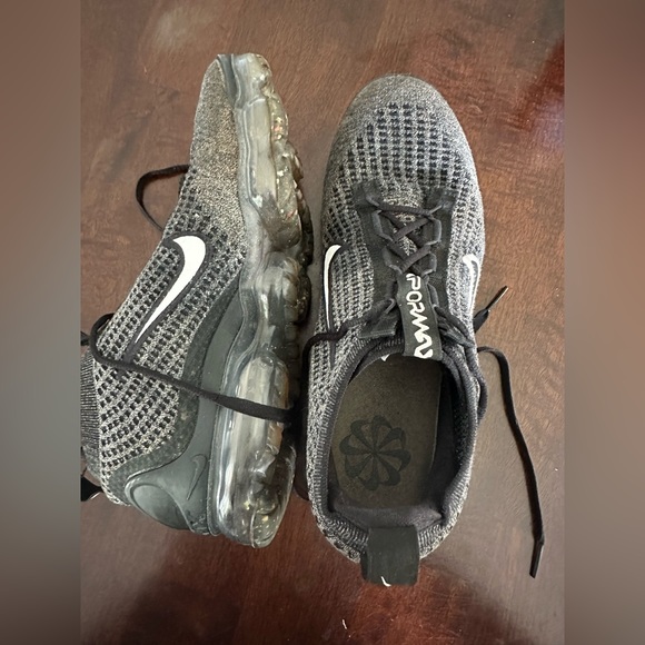 Nike Vapor maxes - Black, Grey, and White. - Picture 2 of 5